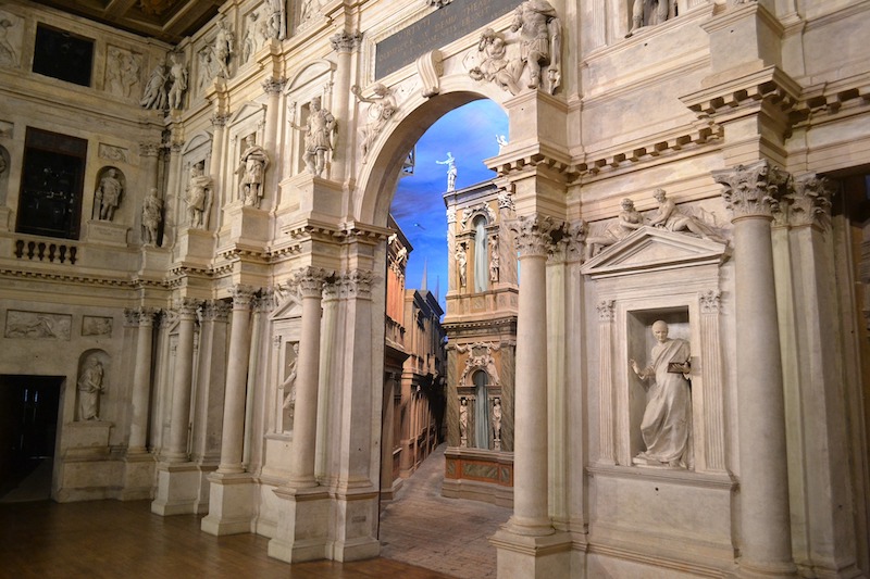 Vicenza Palladio – A closer look at the Olympic Theater